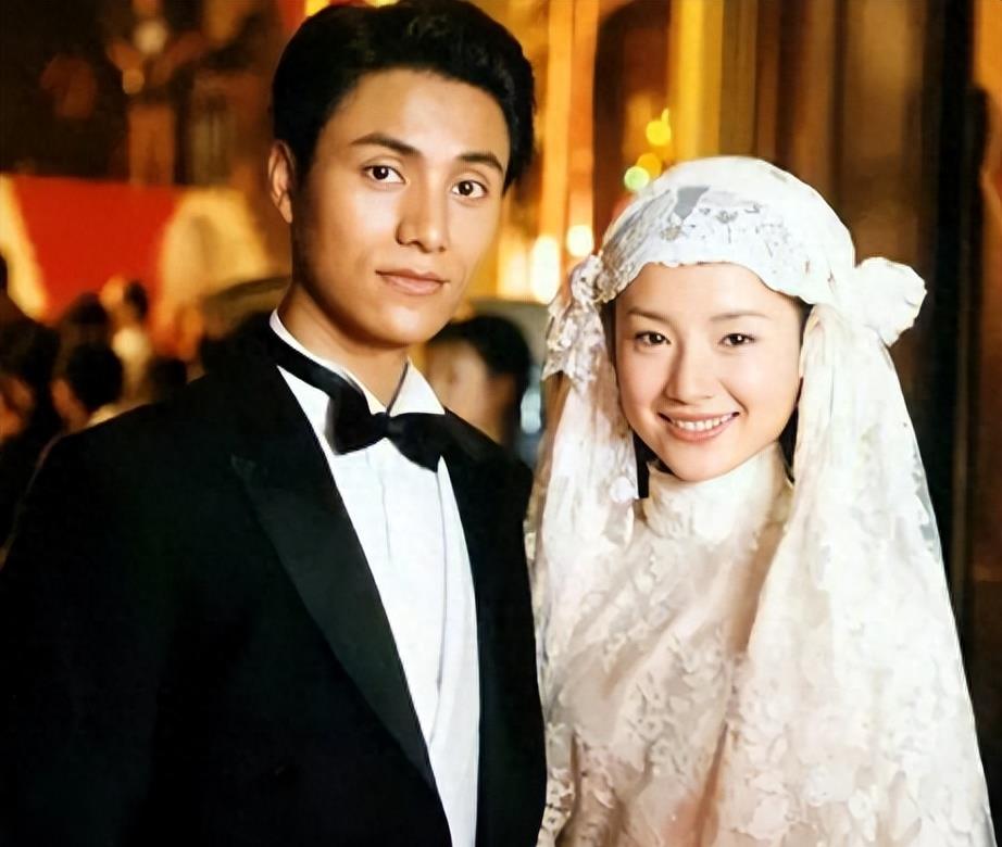 当代资本审美与煤老板审美哪个更高级?同一角色对比下,差距明显