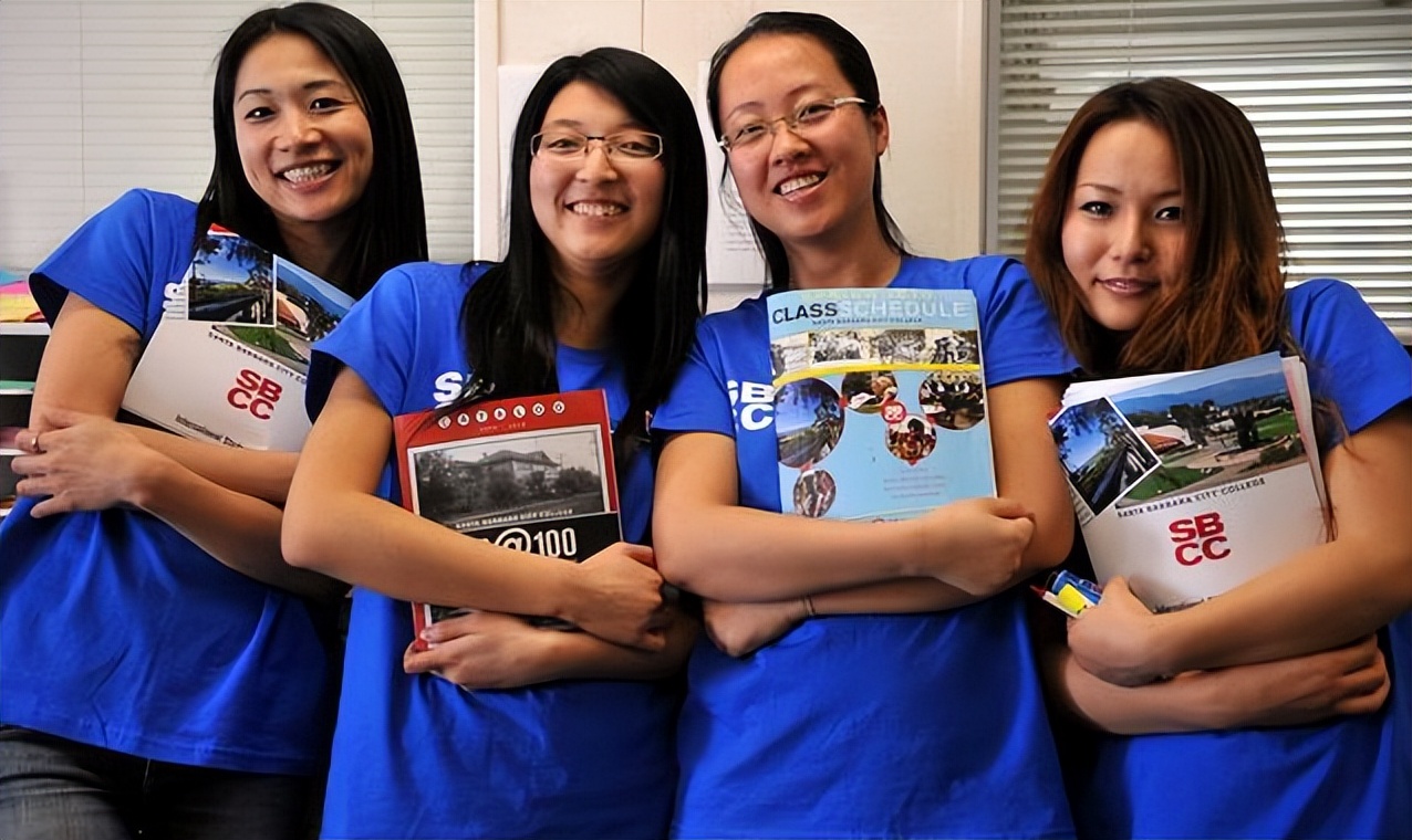 央企|又被针对？某央企招聘不收国外2年制以下硕士，学生：这下白念了