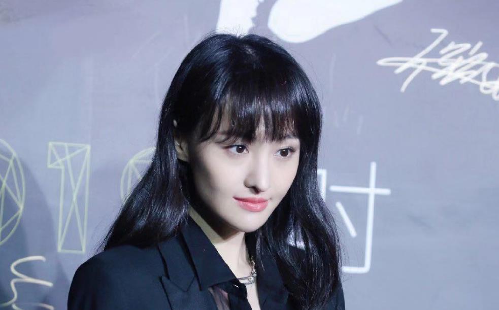 郑爽|郑爽官司庭审结束，本人发声，狂洒鸡汤自称开始新生活