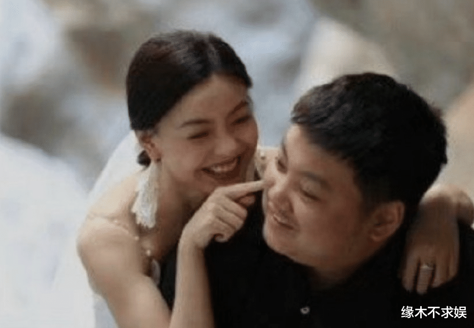 陈飞宇|陈飞宇“床照门”女主结婚照曝光!丈夫被扒:一手策划,多次出镜