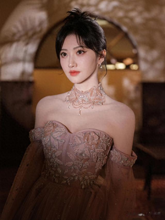 景甜——美白皮肤