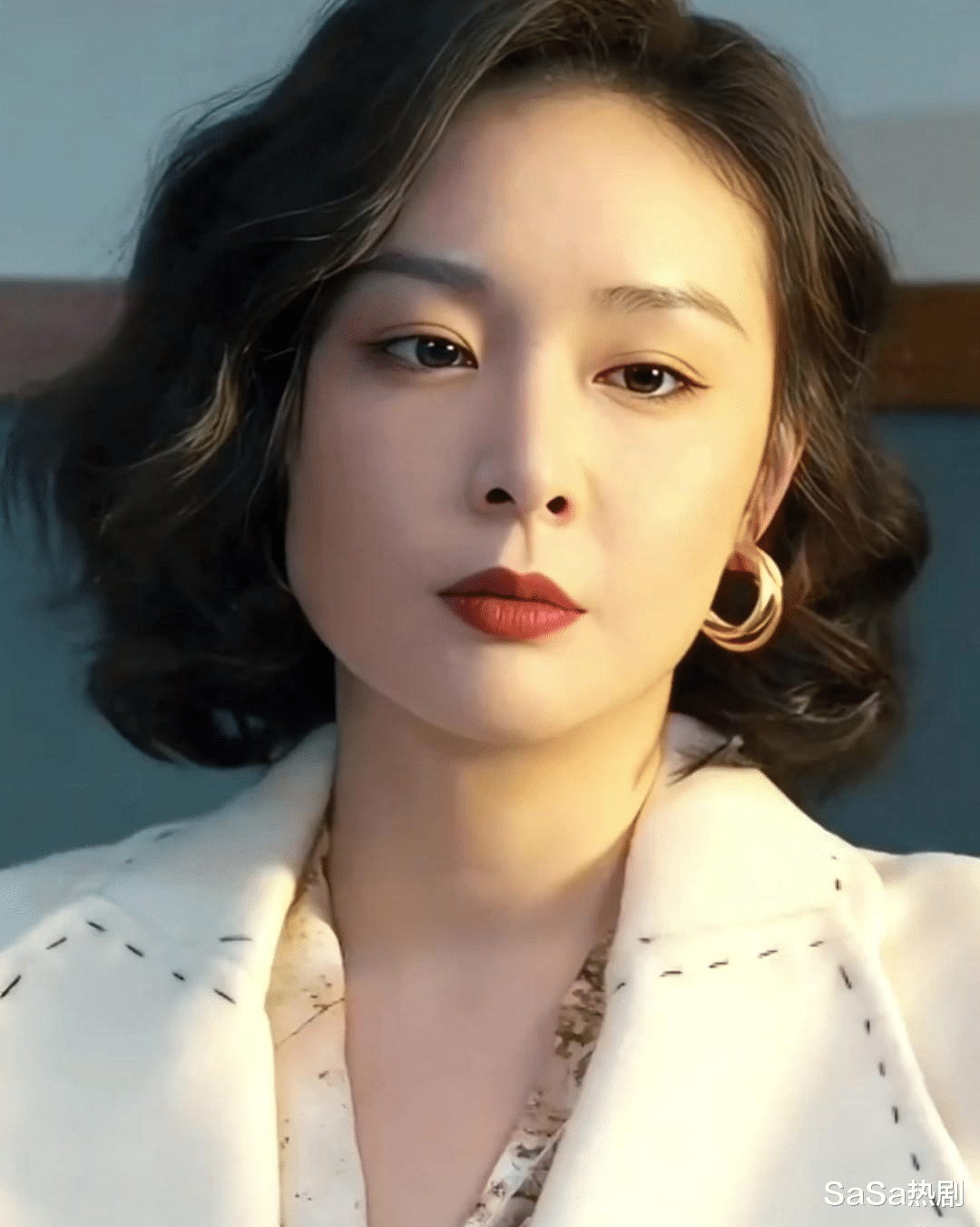 35岁大嫂高叶近照,网友:好像挺显老哦!高叶老公是黄海波系误读