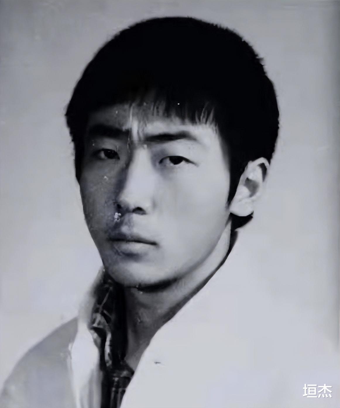 宁理|宁理：曾吃10年软饭，50岁演变态走红，成名背后最感谢3个女人?