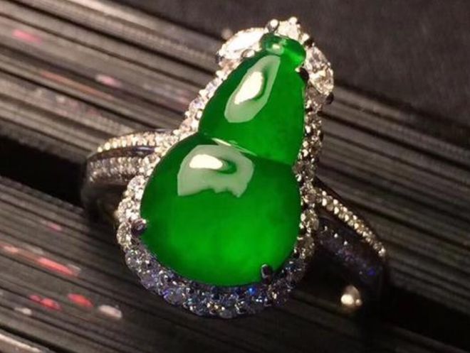 翡翠的籽料和片料有什么区别？