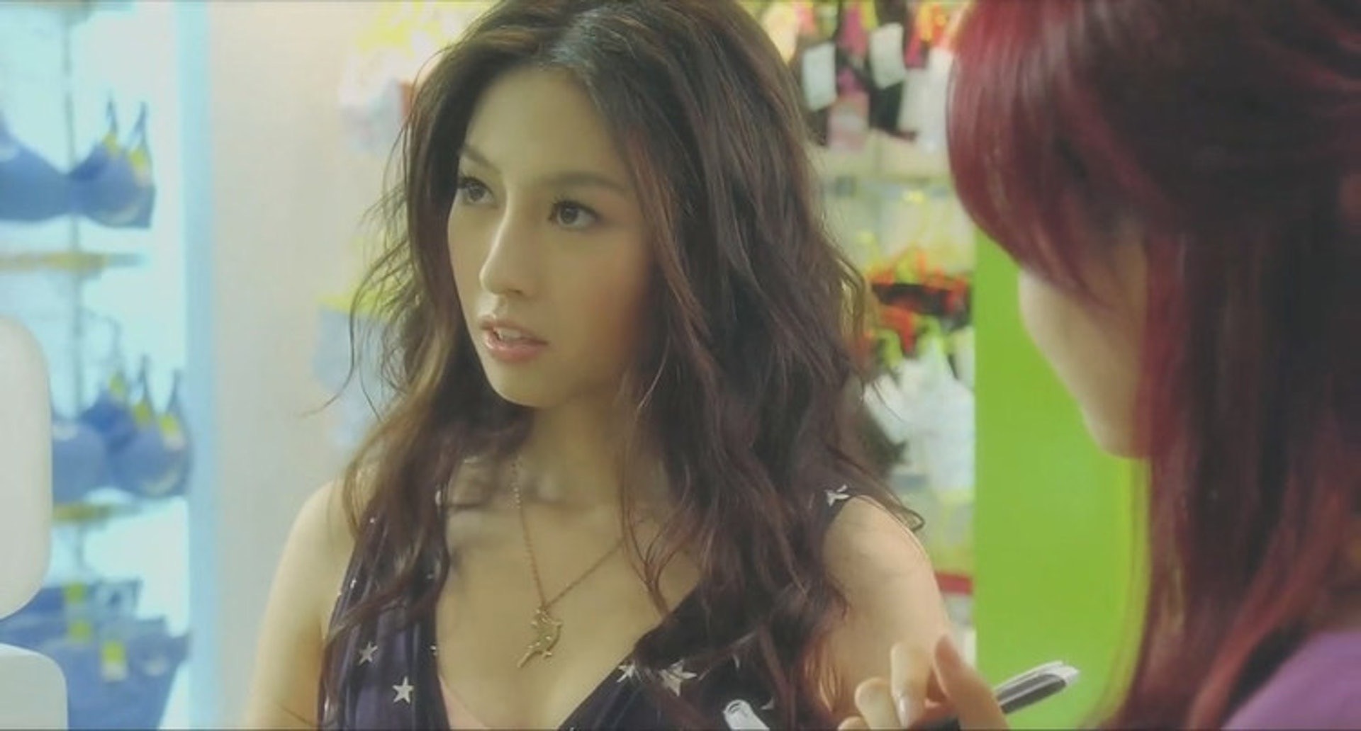 樊少皇|樊少皇妻子离婚乌龙后晒全家福，二女儿正面照曝光，颜值不及姐姐