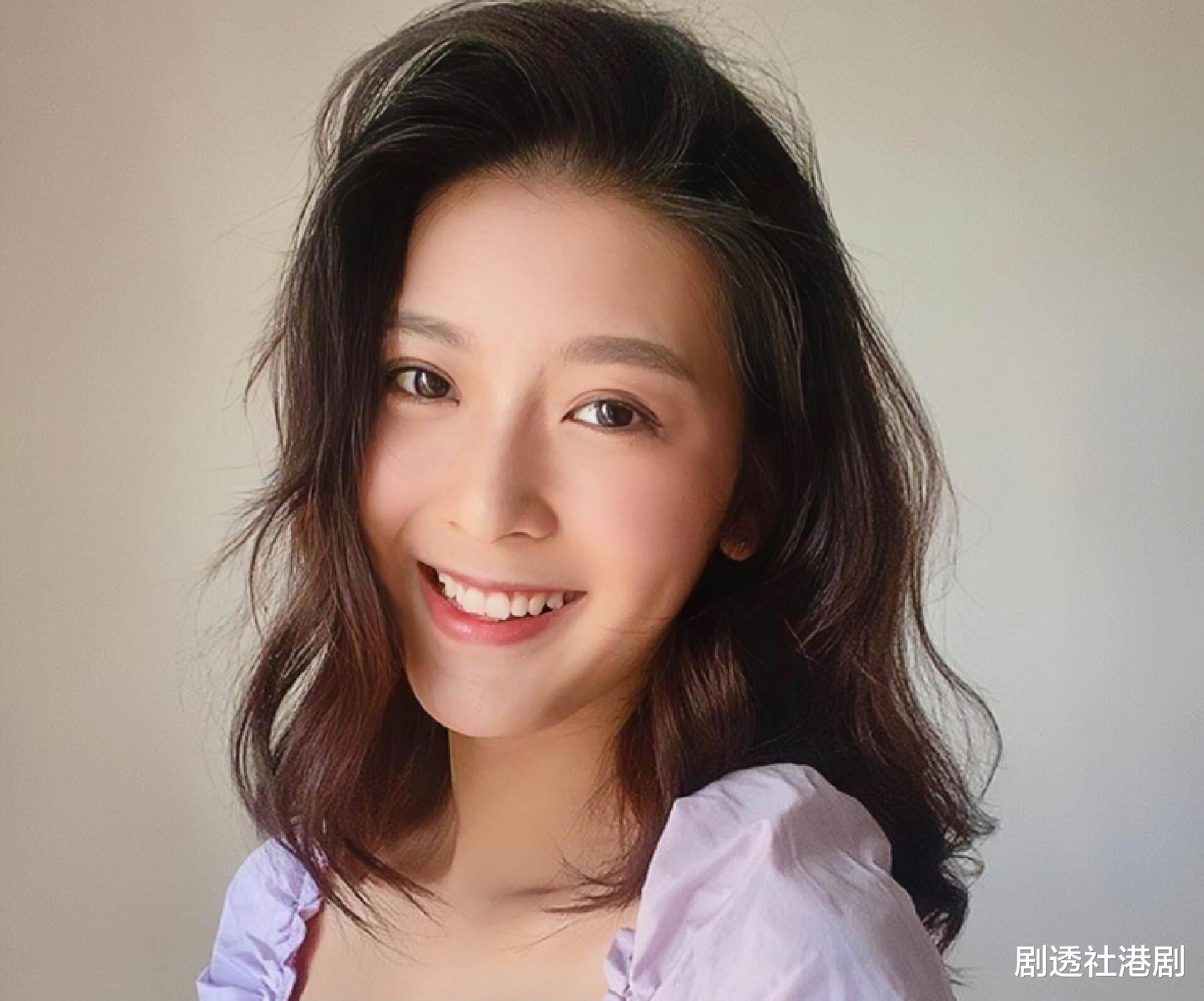 余香凝|恭喜！香港知名女星突然宣布怀二胎，未婚先孕嫁入豪门，住过亿豪宅