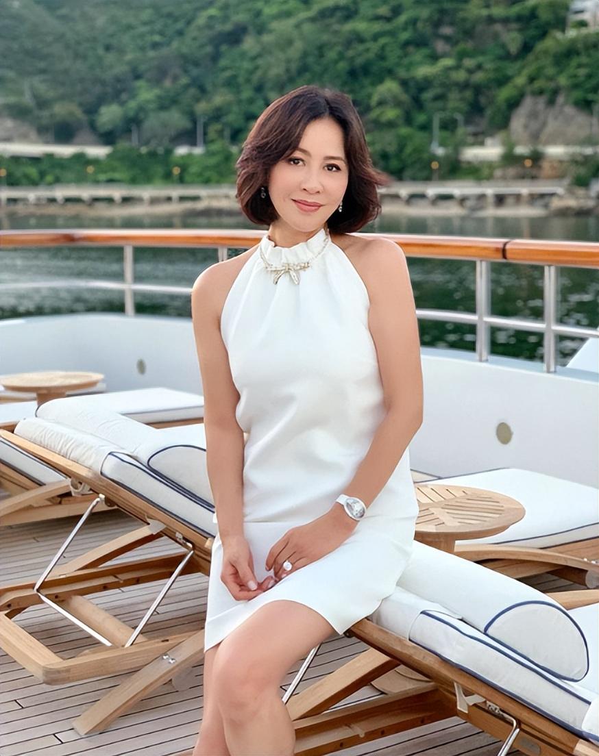 刘嘉玲|“百亿身家”刘嘉玲:戴上亿皇冠 房产达13亿 名下坐拥275家公司