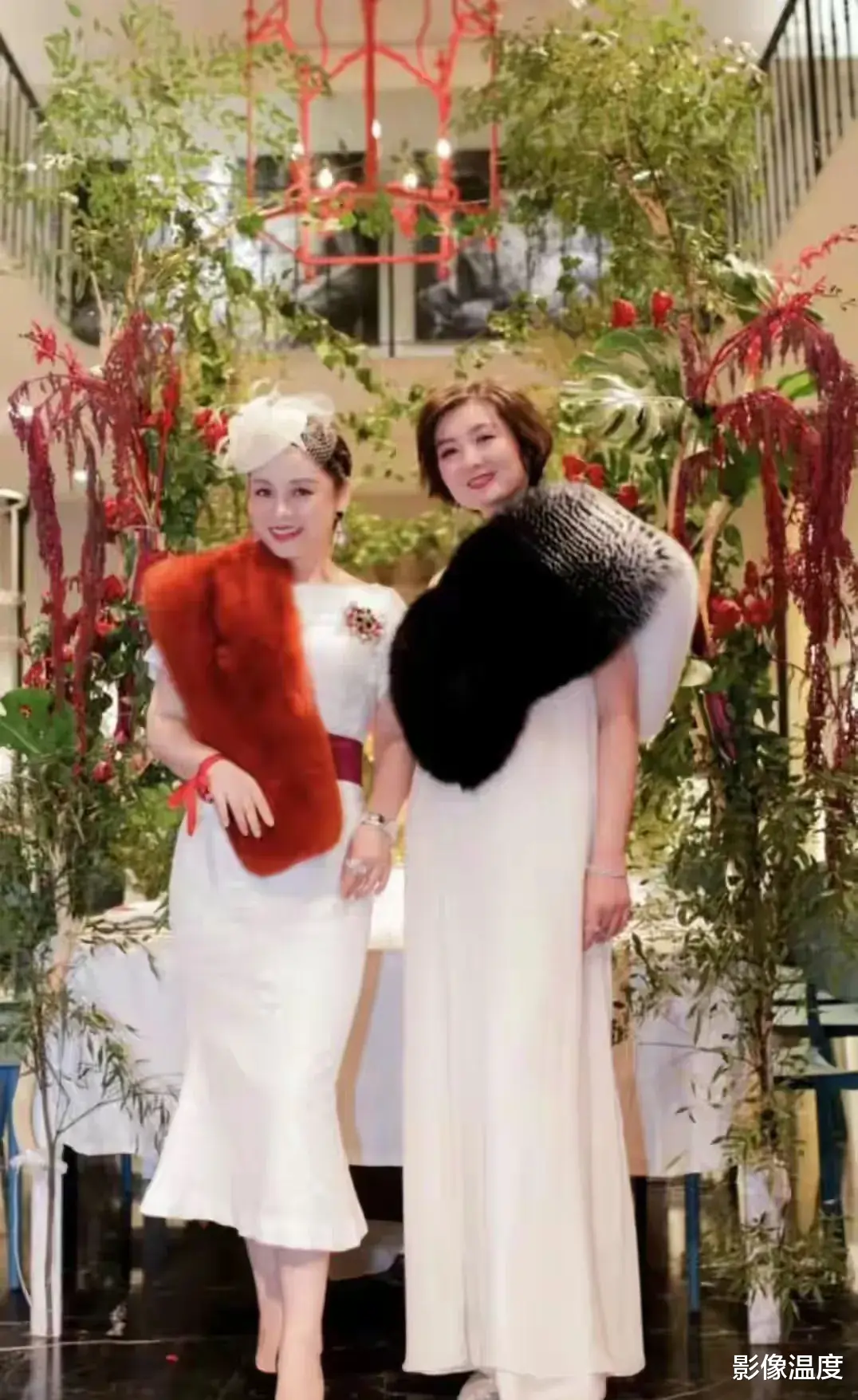 太突然！46岁女主持王静去世：刘芳菲参加哀悼，亲人曝病因，生前照片曝光