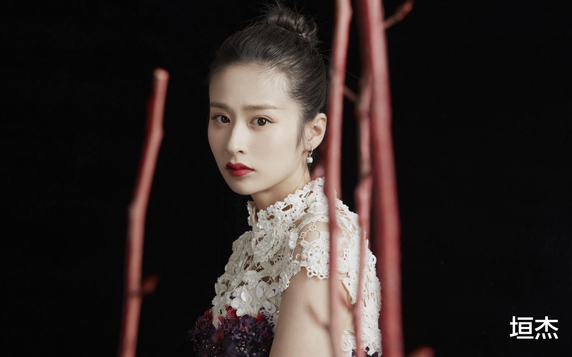 郑秀文|瘦脱相的10位女星：皮肉流失，行走的骷髅，瘦成纸片人真的不好看