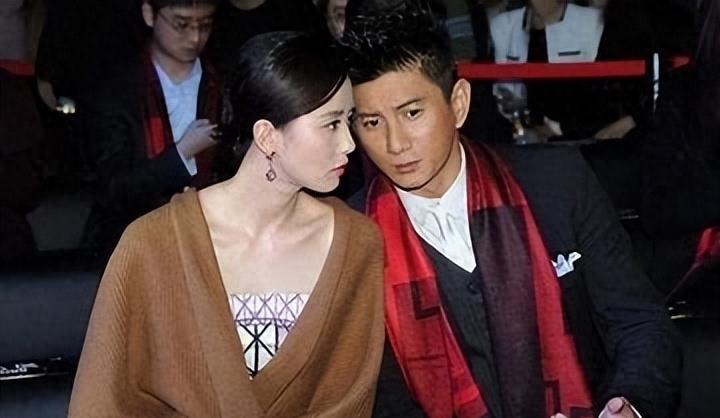 世上渣男千千万,最怕吴奇隆这一款,36岁的刘诗诗还是摘下了婚戒