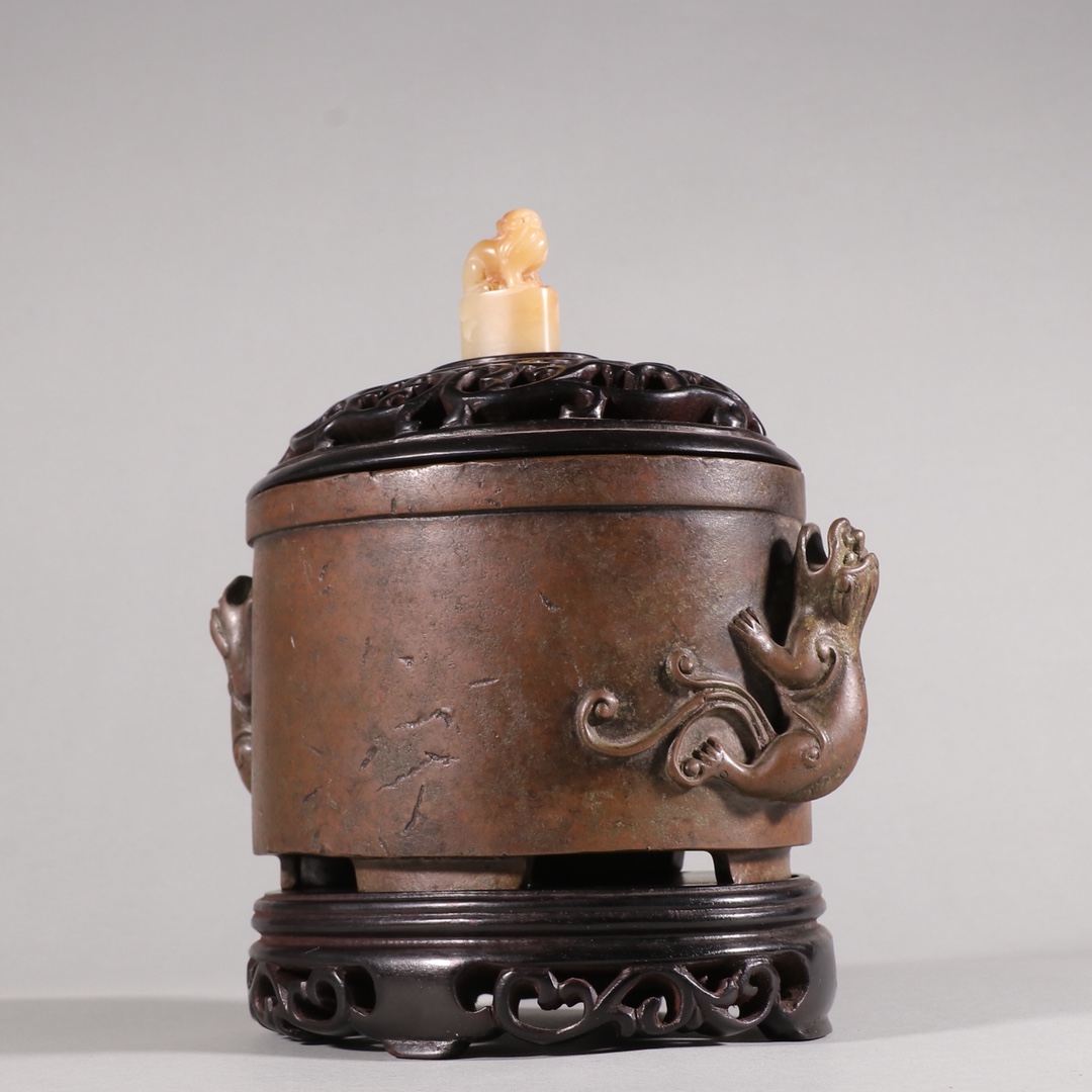 |旧藏【铜胎带紫檀木镶寿山石 瑞兽 香薰炉】