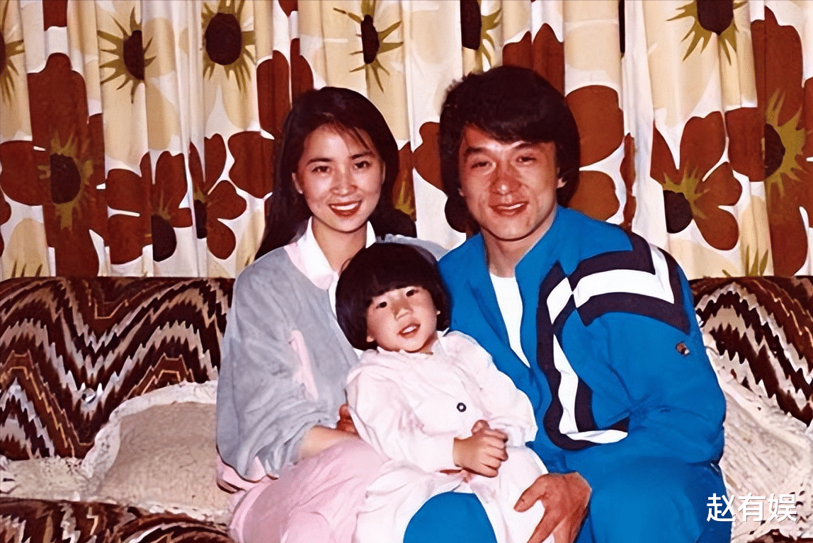 28年夜夜折磨,成龙邓丽君私生子真相浮出水面,起底成龙的风流史