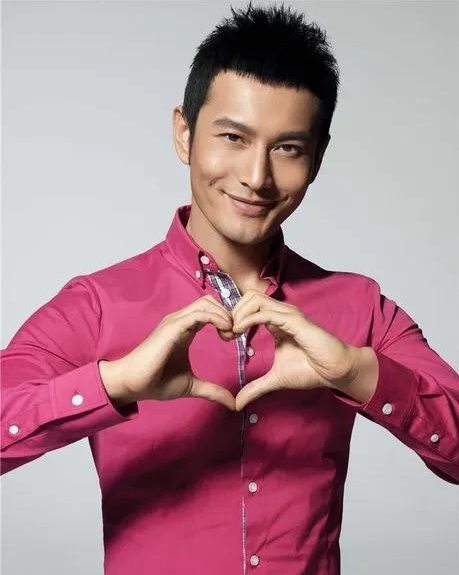 黄晓明|黄晓明无名指戴回婚戒疑与baby悄悄复合!杨颖甜蜜晒合照回应