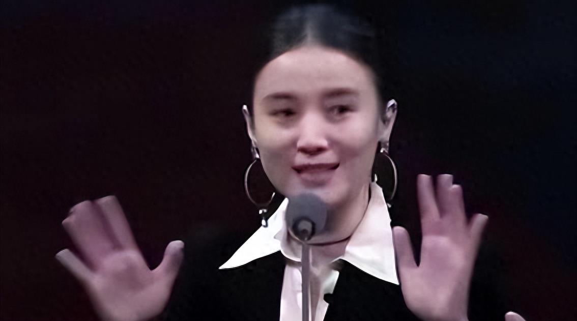 海清一句话，扯下宋佳“插足成瘾”的遮羞布，如今演技再好也救不了她