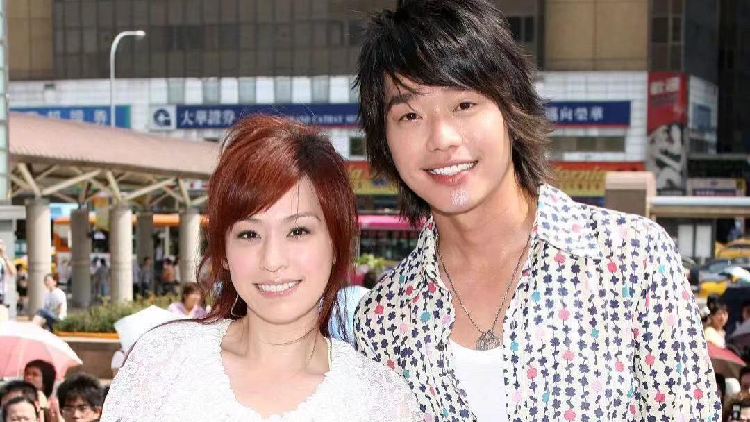 张栋梁：事业巅峰隐退去完成学业，41岁带着松弛感回到热爱的舞台