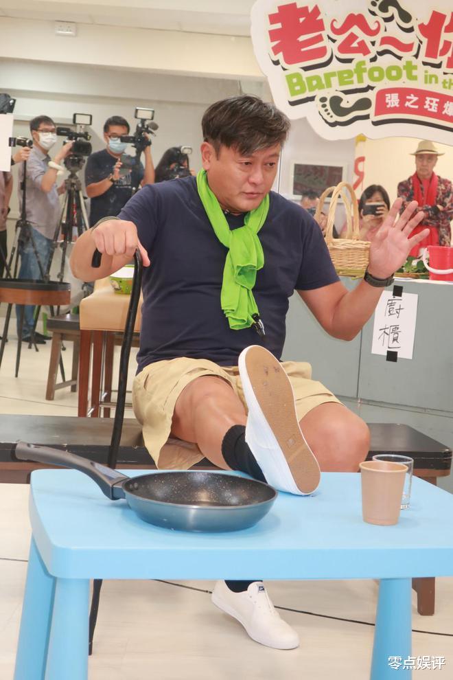 魏骏杰|魏骏杰与长发女子亲密合照！情人身份曝光获祝福，不避谈第二春