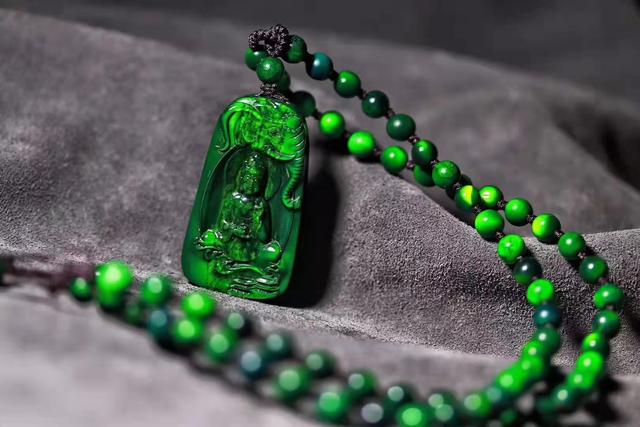 文玩|这两年文玩界火热的虬龙角实际多少钱一克?