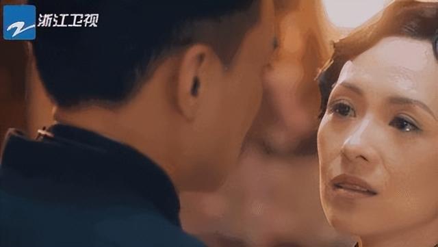 反转!章子怡玩的太花了!知情人爆料:这次离婚不怪汪峰