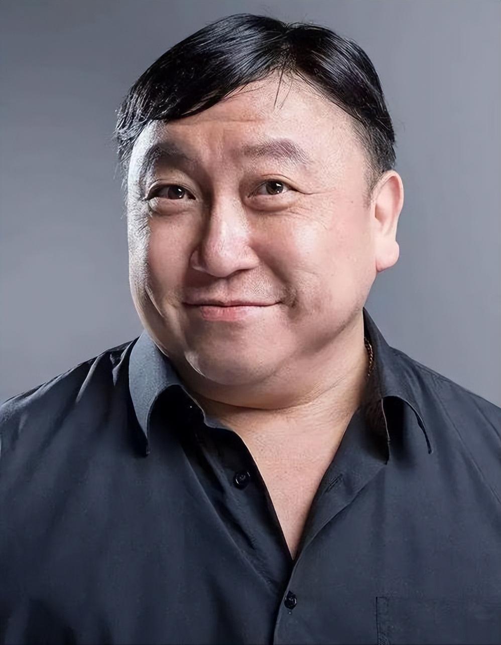 演员于荣光：结婚35年0绯闻，为何妻子63岁坚持要离婚