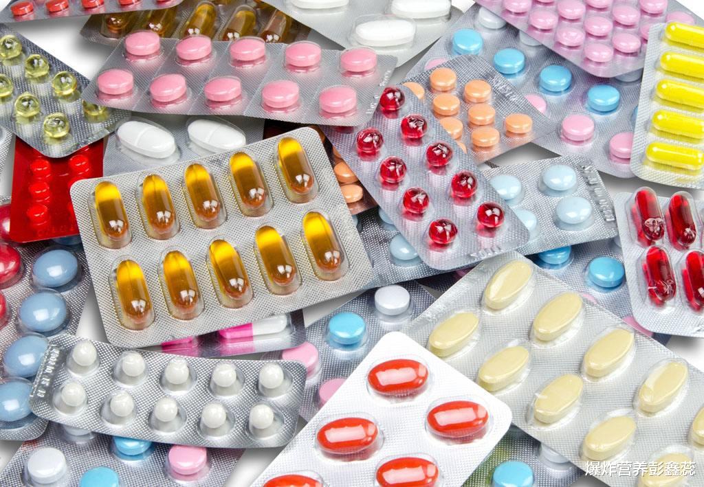 先喝水还是先吃药、先吃饭还是先吃药？原来服药也有相关注意事项