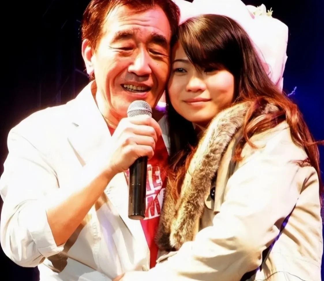 张帝|80岁知名歌手张帝病重入院!小33岁娇妻细心照料,遗产争夺已开始