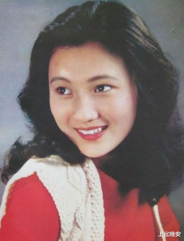 穿衣搭配 有着一张“大饼脸”却美出特色的女星，脸大和美貌，从来都不冲突