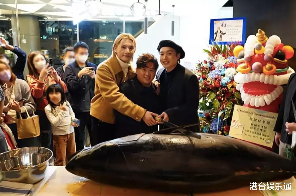 人气港星开餐厅半年即倒闭,遭前合作方追债280万兼曝光争议行为