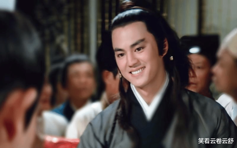 年轻时帅出天际，年老时“丑绝人寰”男明星，岁月真是一捧猪饲料