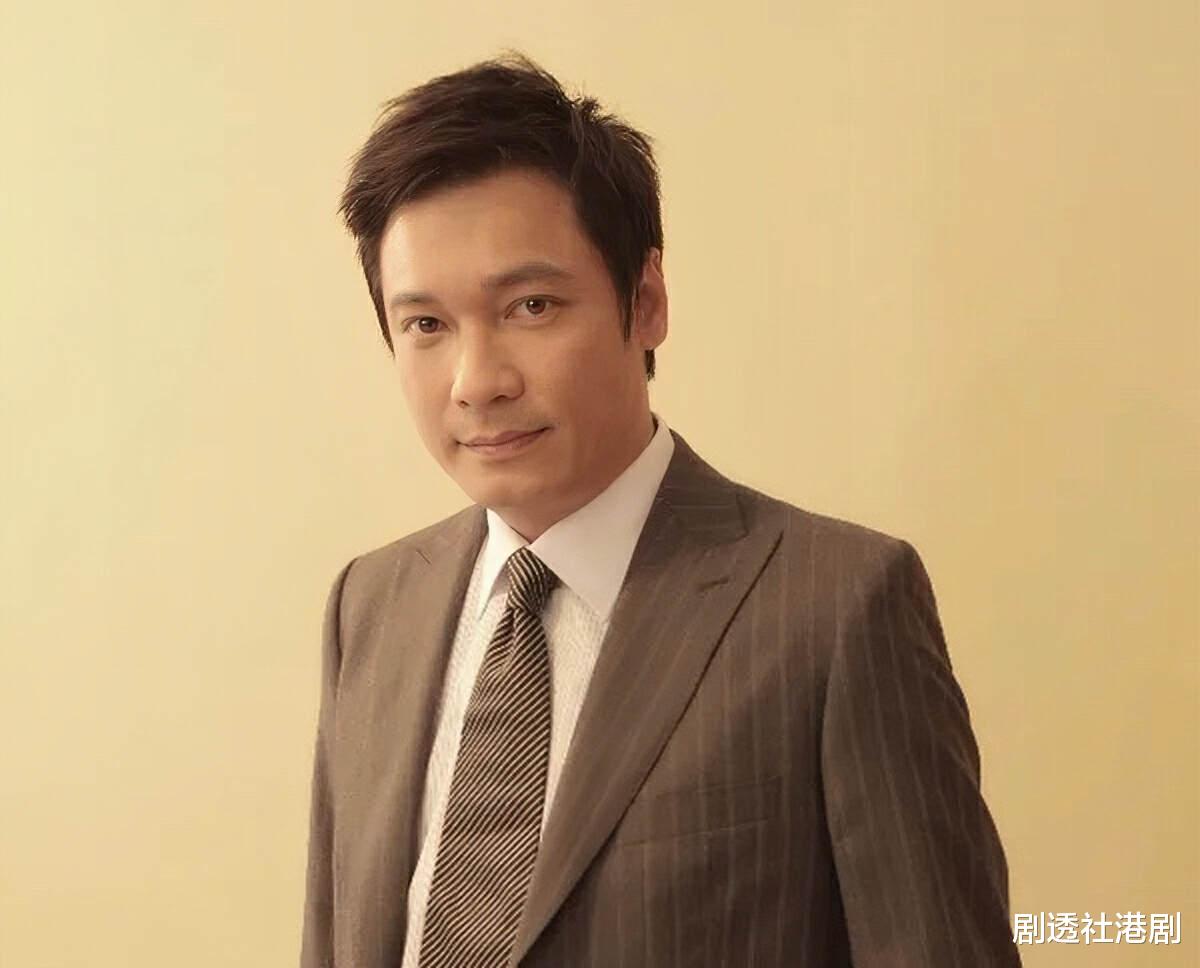 香港知名男星被质疑患病,身材消瘦面色蜡黄,与另一男神罕见同框