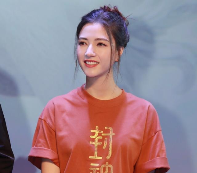 《封神》第二部的妲己更美，华丽又妖孽，看不到就亏了！