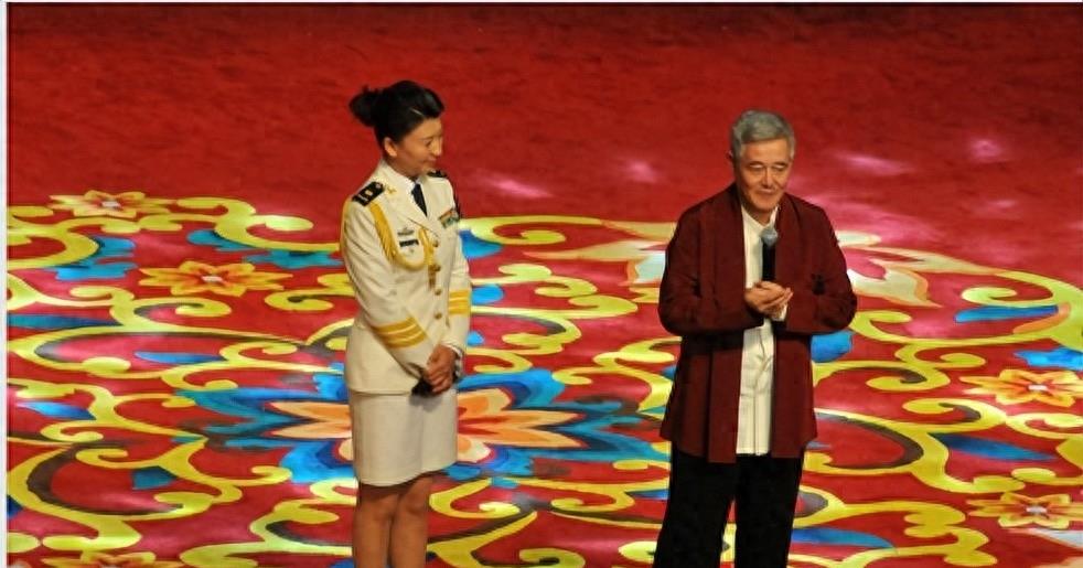 赵本山：我拯救了一个恶毒女人的演艺生涯，她却忘恩负义踩着我上位