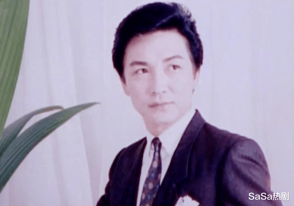 《包青天》30年回顾,马汉破产,陈世美变化太大,白玉堂摆摊卖饼