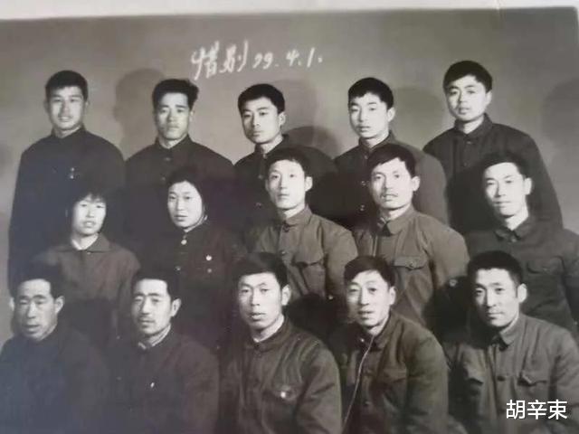 教师|乡村有一群被遗忘的教书人！