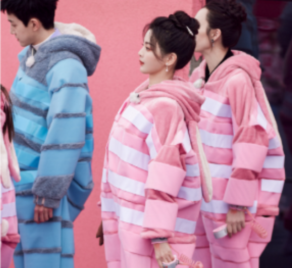 杨超越|女版跑男开播，打破了固有审美观，众人对超越有全新评价