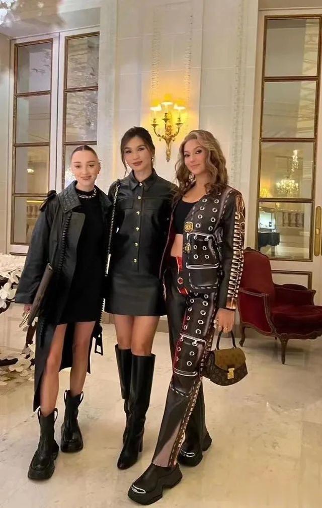 时装周|顶流女明星私下玩得这么花?