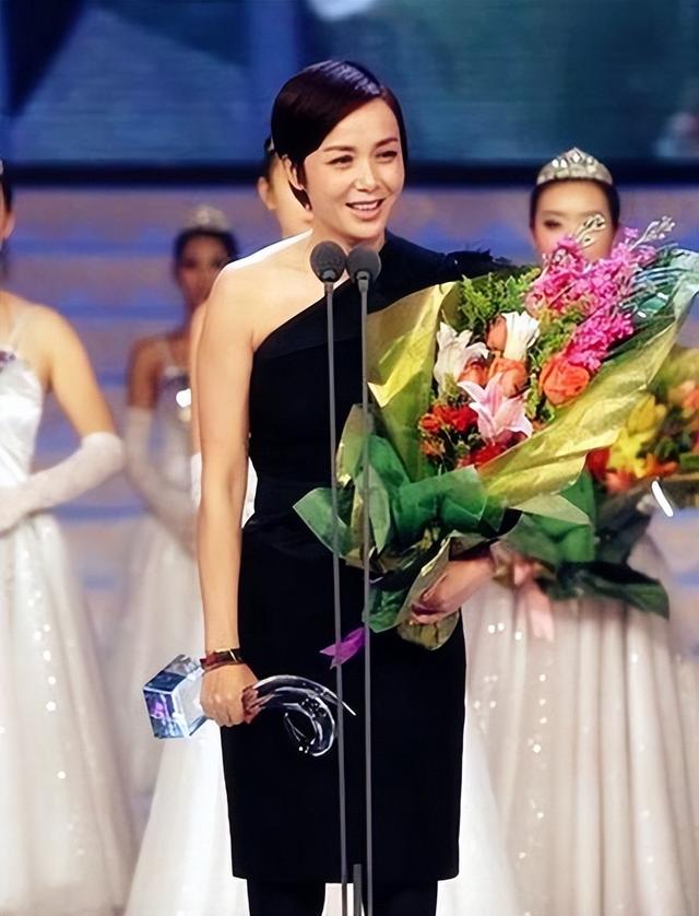 手撕“小三”,用“背叛”反击顾长卫的“狠人”蒋雯丽,真赢了吗