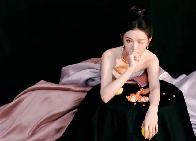 田曦薇|内娱甜妹“田曦薇”绝美热图写真