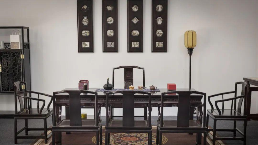 小叶紫檀|价值百万的紫檀红木家具和你有缘分吗？
