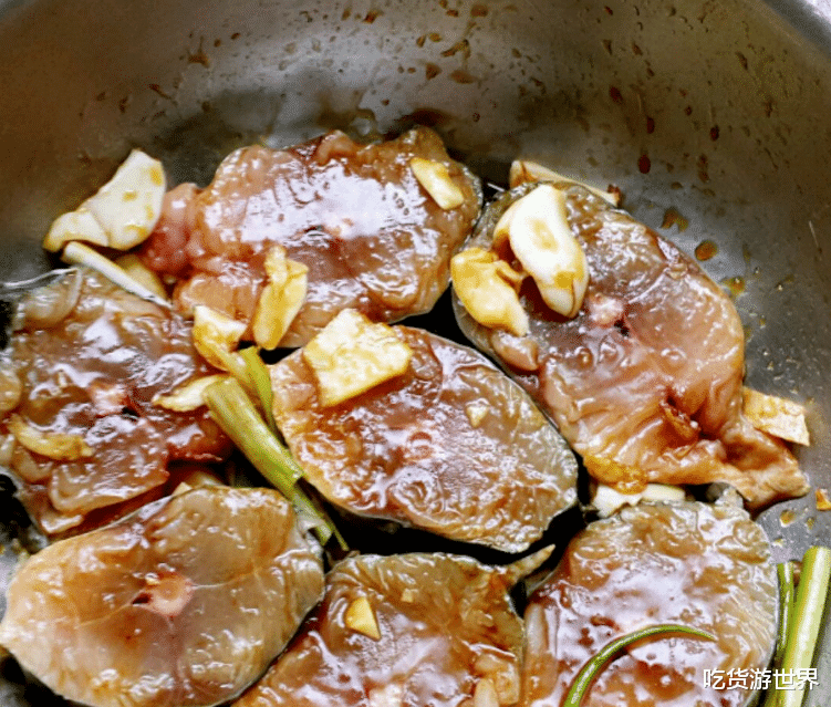 食盐|夏季吃鱼，鲫鱼鲤鱼靠边站，这4种鱼才是6月最鲜，营养美味还不贵