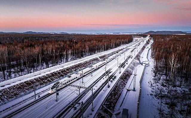吉林|“高铁+冰雪游”让“冷”资源变“热”经济