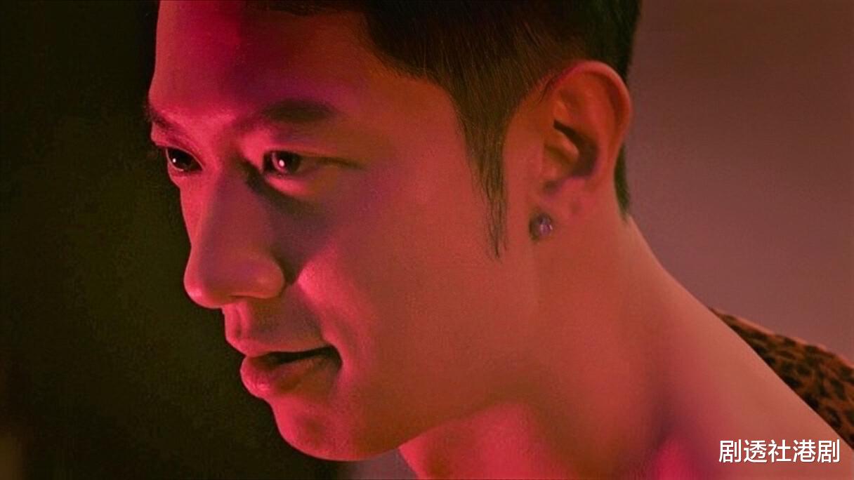 陈桢怡|TVB小花新剧牺牲大！遭“五花大绑”拒用替身，因脚踏两只船遭雪藏半年