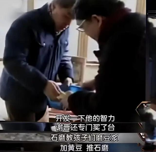 谢晋：去世15年，妻子和3个儿子先后去世，女儿的坚持令人泪目