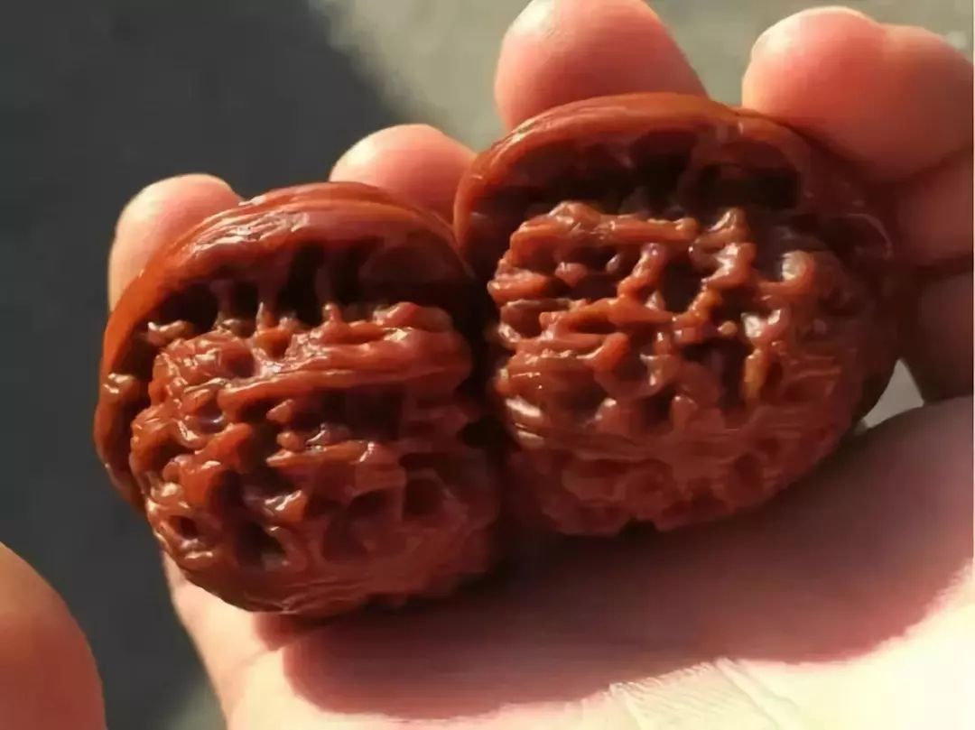 请再坚持一下!文玩尴尬期还能救的!