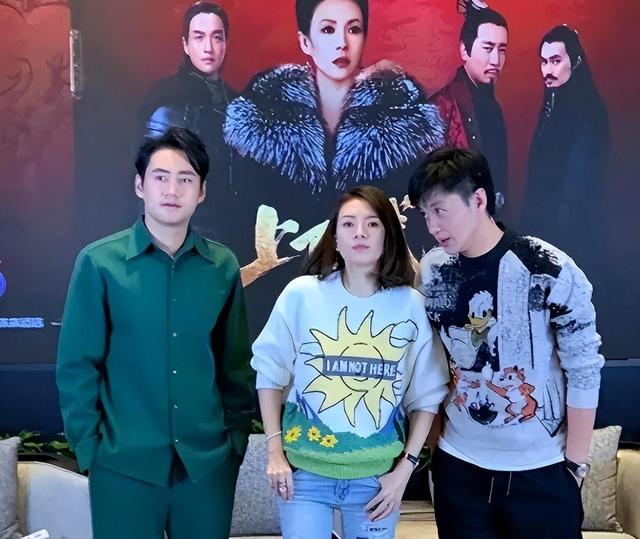 反转!章子怡玩的太花了!知情人爆料:这次离婚不怪汪峰