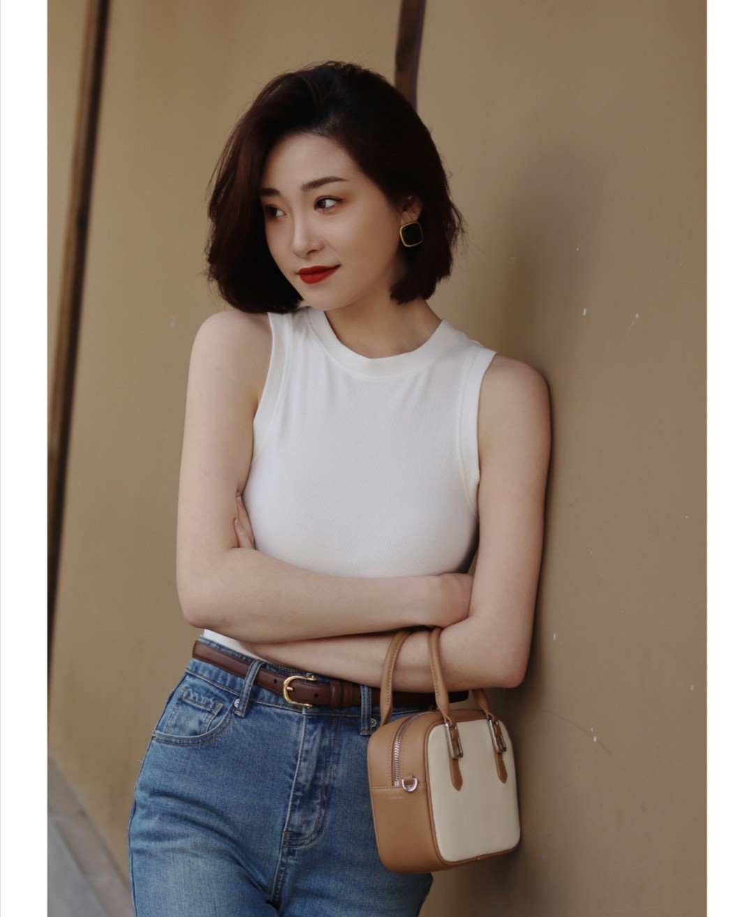 “波波头”才是减龄神器,女人不管多大年纪都能驾驭,还不会过时