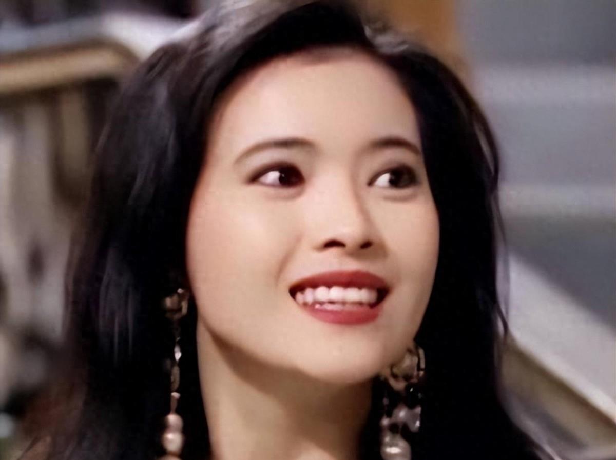 娱乐圈到底有多乱?“潜规则”真是无处不在,国际巨星也得如履薄冰