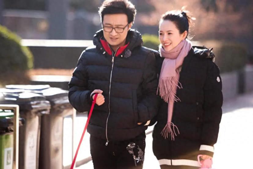 这一次，轮到汪峰“翻车”了？婚内出轨、嗜赌成瘾的他走上了不归路