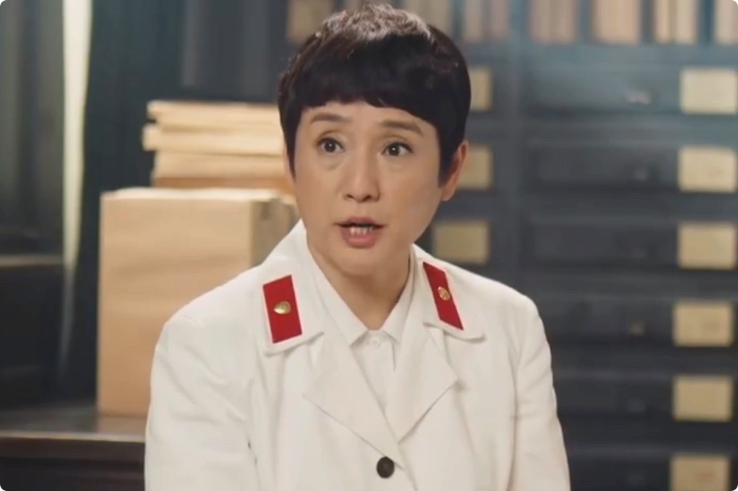 毫无气场别尬演“女警察”了,让这5位女星告诉你什么叫铿锵玫瑰