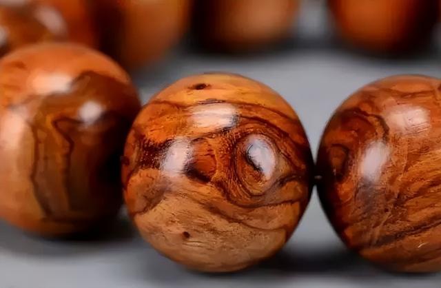 海黄是油梨好还是糠梨好？各有千秋！