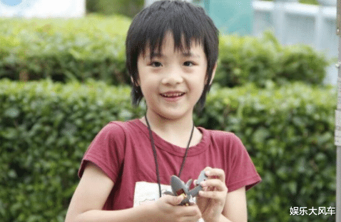 费曼 吴镇宇曝费曼一米八近两百斤，不爱运动只爱吃，任达华建议练摔跤